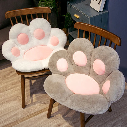 Kawaii Bear Paw Plush Mat – 70 cm Soft Animal Foot Pillow and Heart Cushion – Cute Home Decoration and Gift Idea