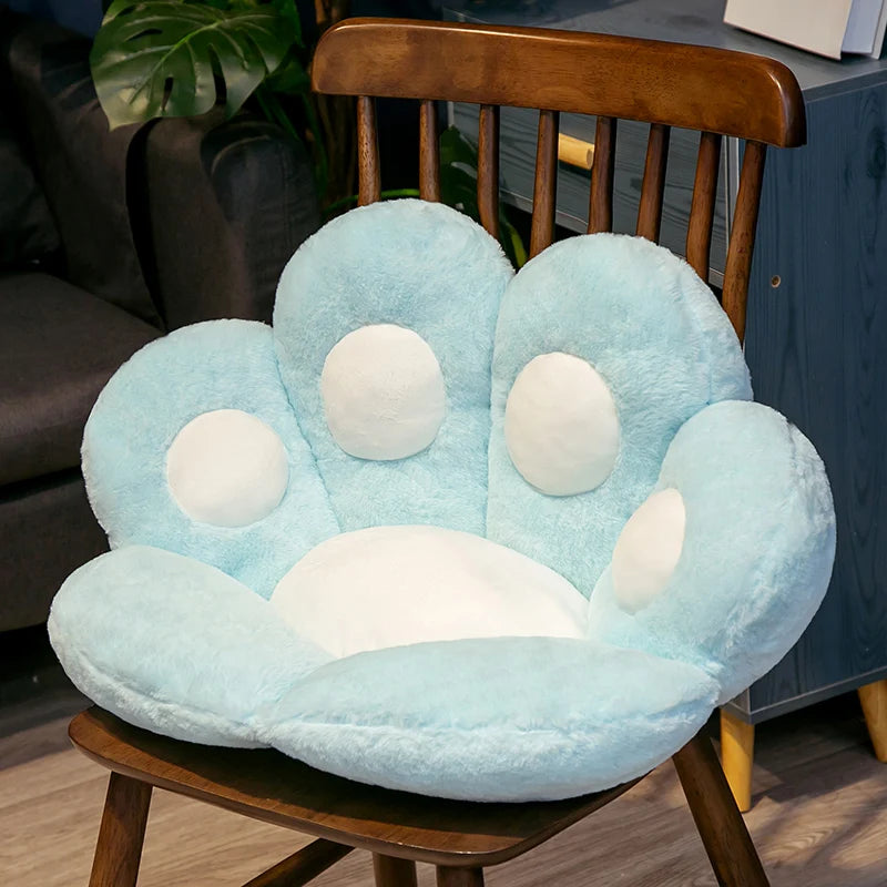 Kawaii Bear Paw Plush Mat – 70 cm Soft Animal Foot Pillow and Heart Cushion – Cute Home Decoration and Gift Idea