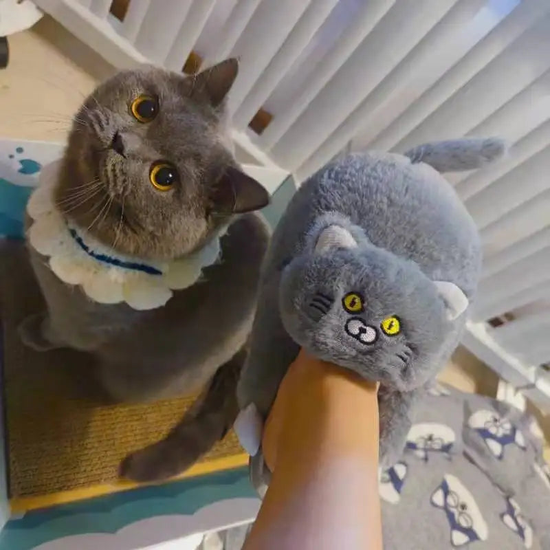 Cuddly Hug Cat Slippers – Kawaii Furry Winter Home Slides , Cute White Mules, Cozy Indoor Shoes, Perfect Gift